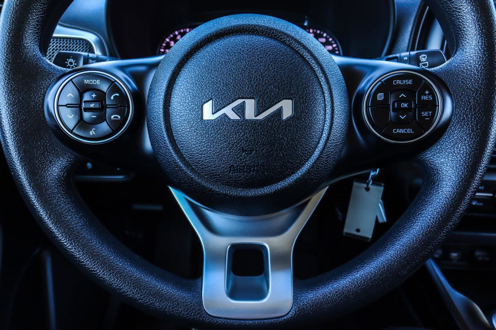 Used 2022 Kia Soul LX FWD image 11