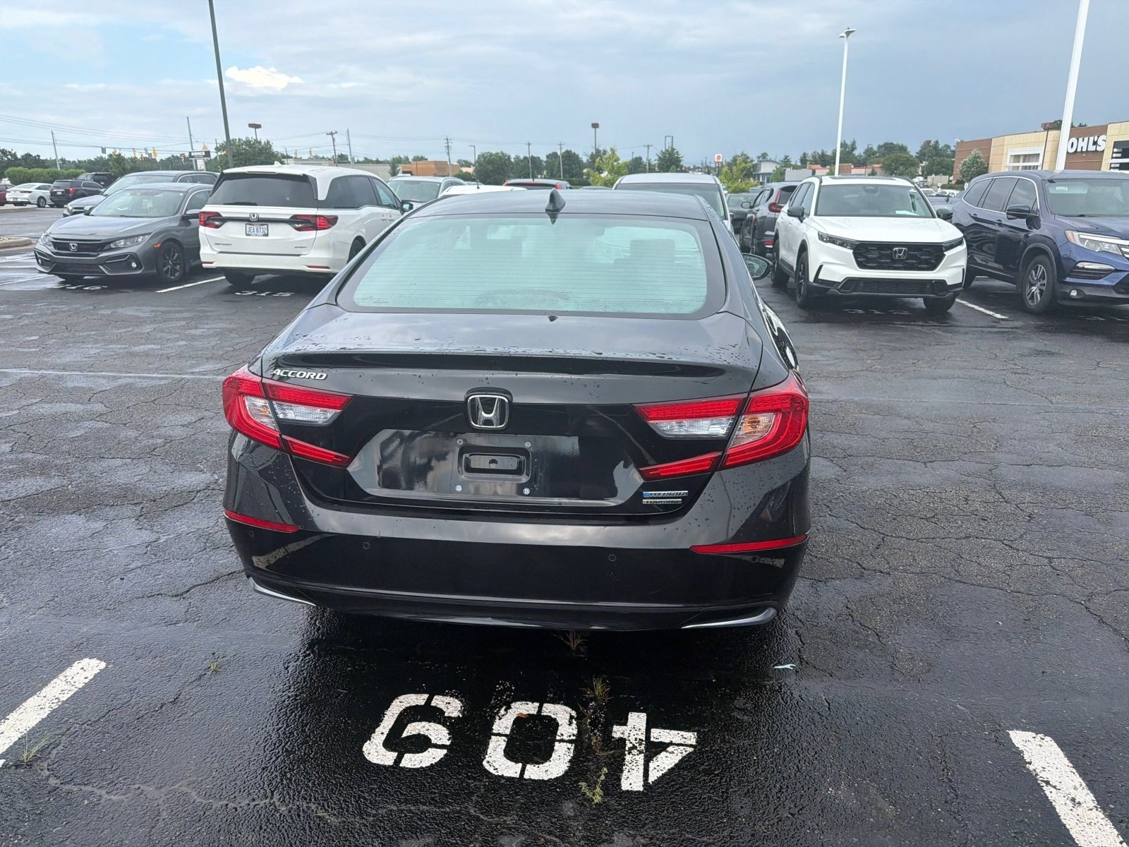 Used 2019 Honda Accord Touring image 16