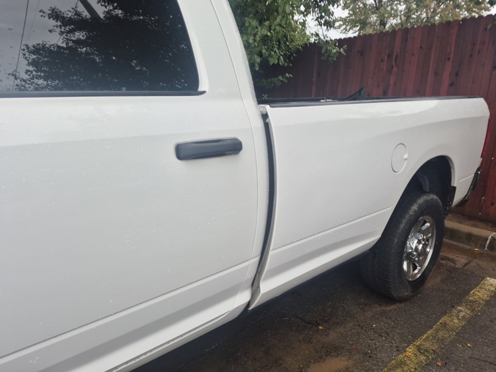Used 2022 RAM 3500 Tradesman w/ Chrome Appearance Group AWD/4WD image 13