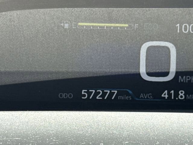 Used 2016 Toyota Prius Three w/ Advanced Technology Package FWD image 16