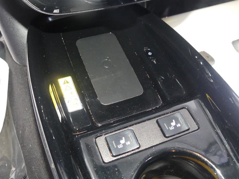 Used 2021 Toyota Prius Prime XLE image 37