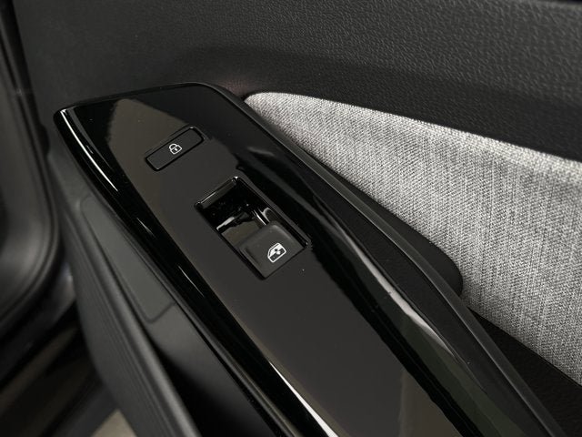 New 2025 Volkswagen ID.4 Pro RWD image 19