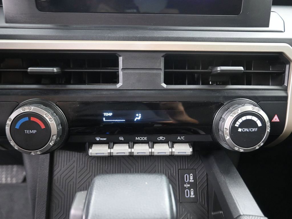 Used 2024 Toyota Tacoma SR image 9