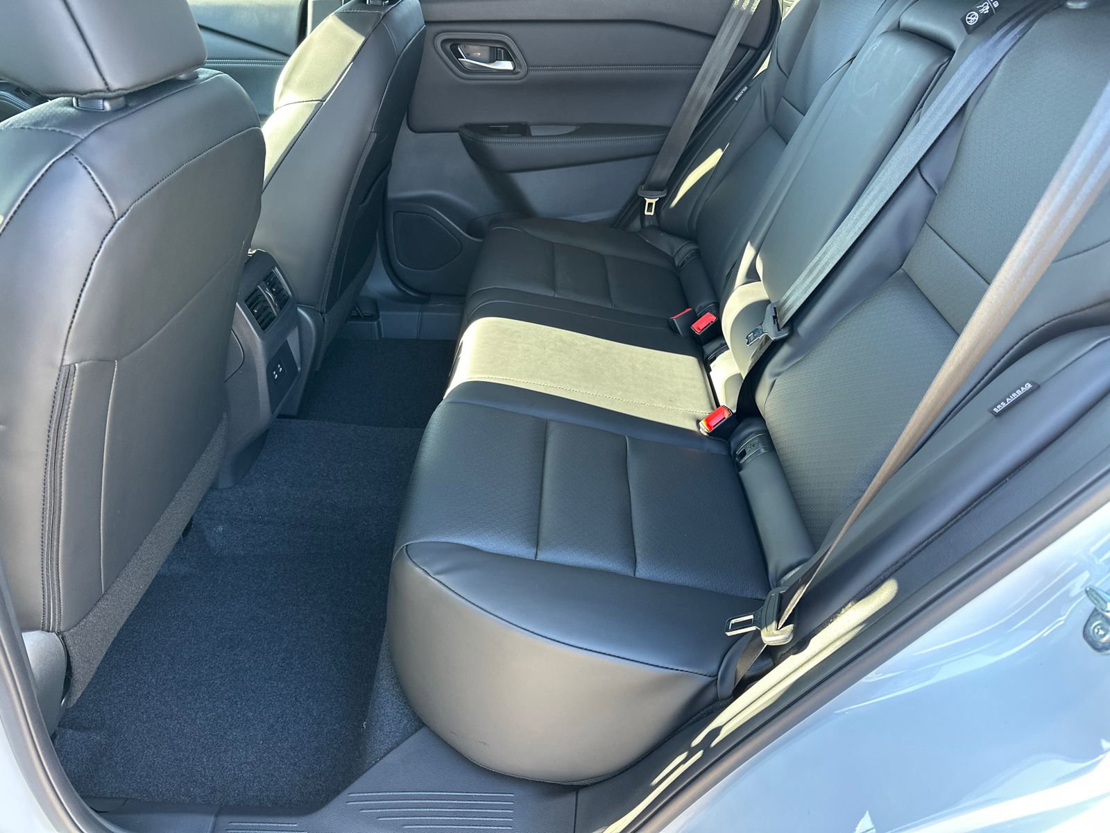 New 2026 Nissan Rogue SV image 21