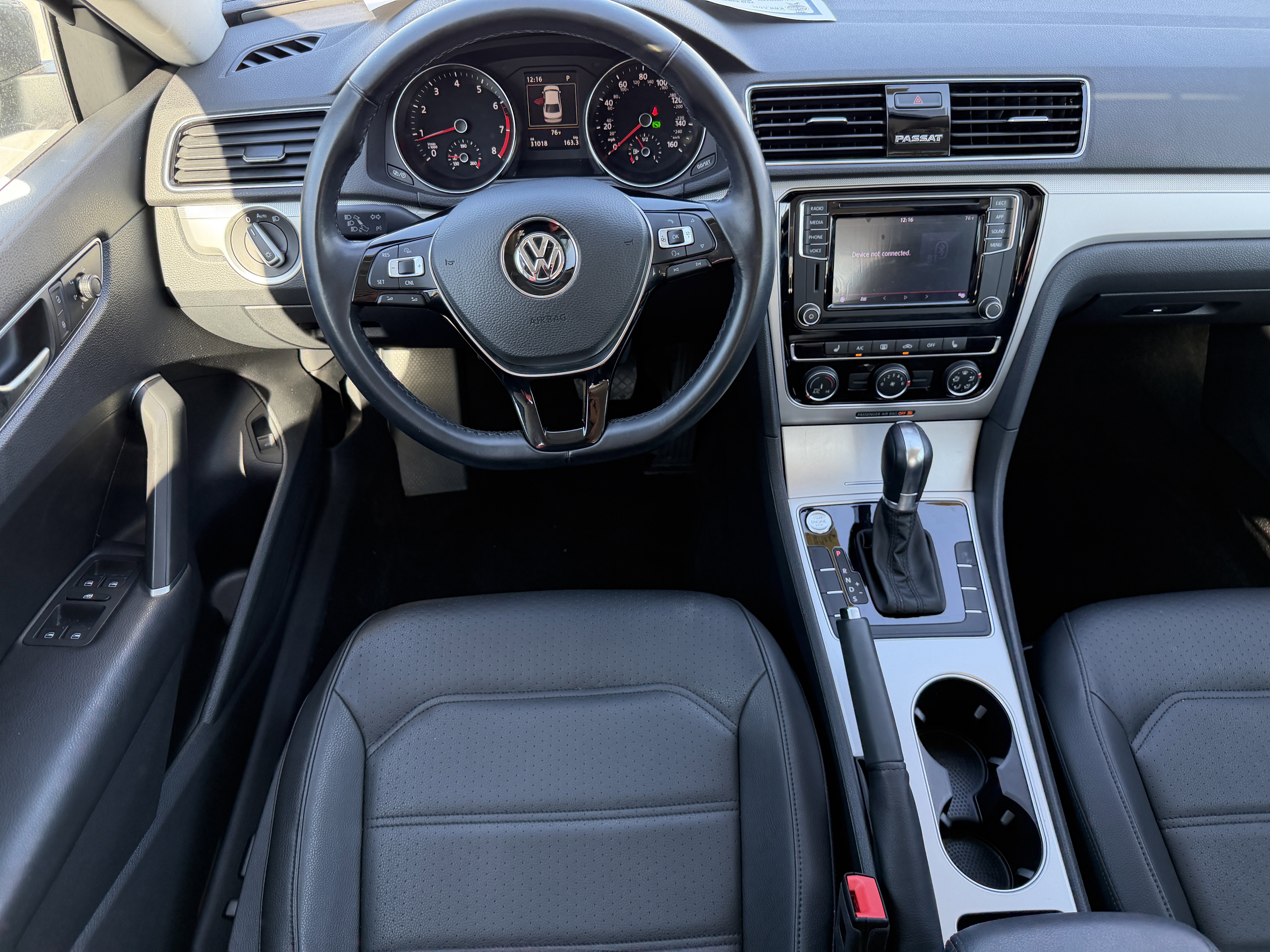 Used 2019 Volkswagen Passat 2.0T Wolfsburg image 12