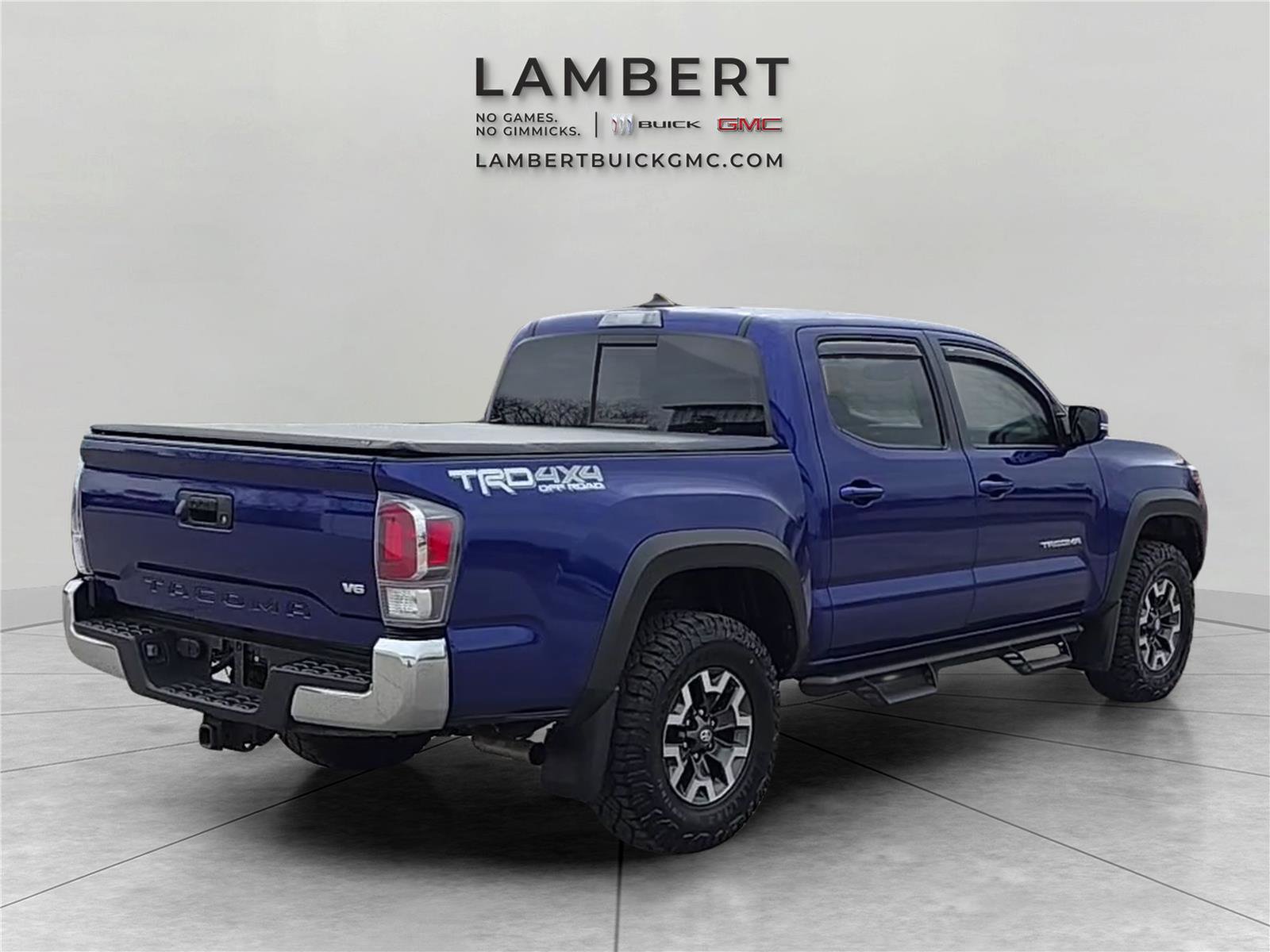 Used 2022 Toyota Tacoma TRD Off-Road AWD/4WD image 5