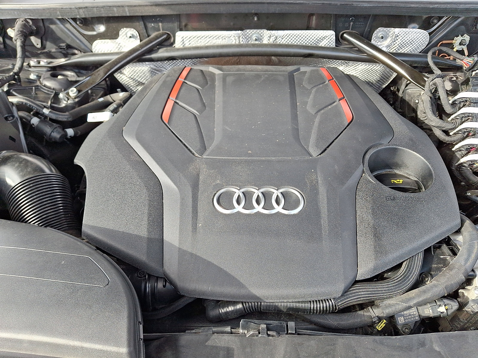 Used 2022 Audi SQ5 Premium Plus w/ Premium Plus Package image 29