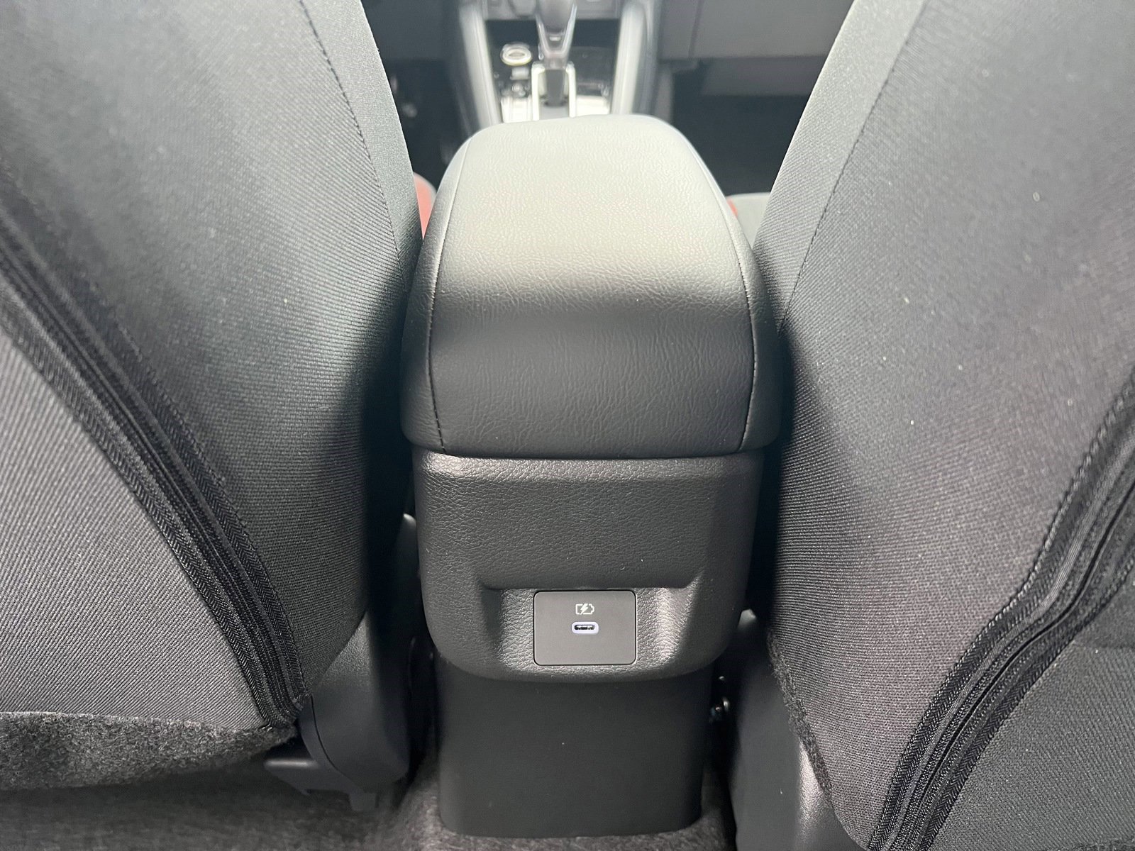 Used 2025 Nissan Versa SR w/ Trunk Package image 30