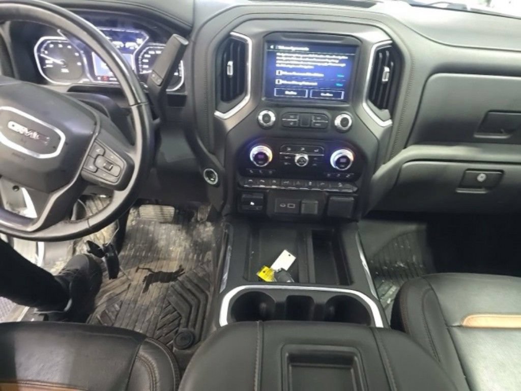 Used 2020 GMC Sierra 1500 AT4 w/ Off Road Performance Package AWD/4WD image 9