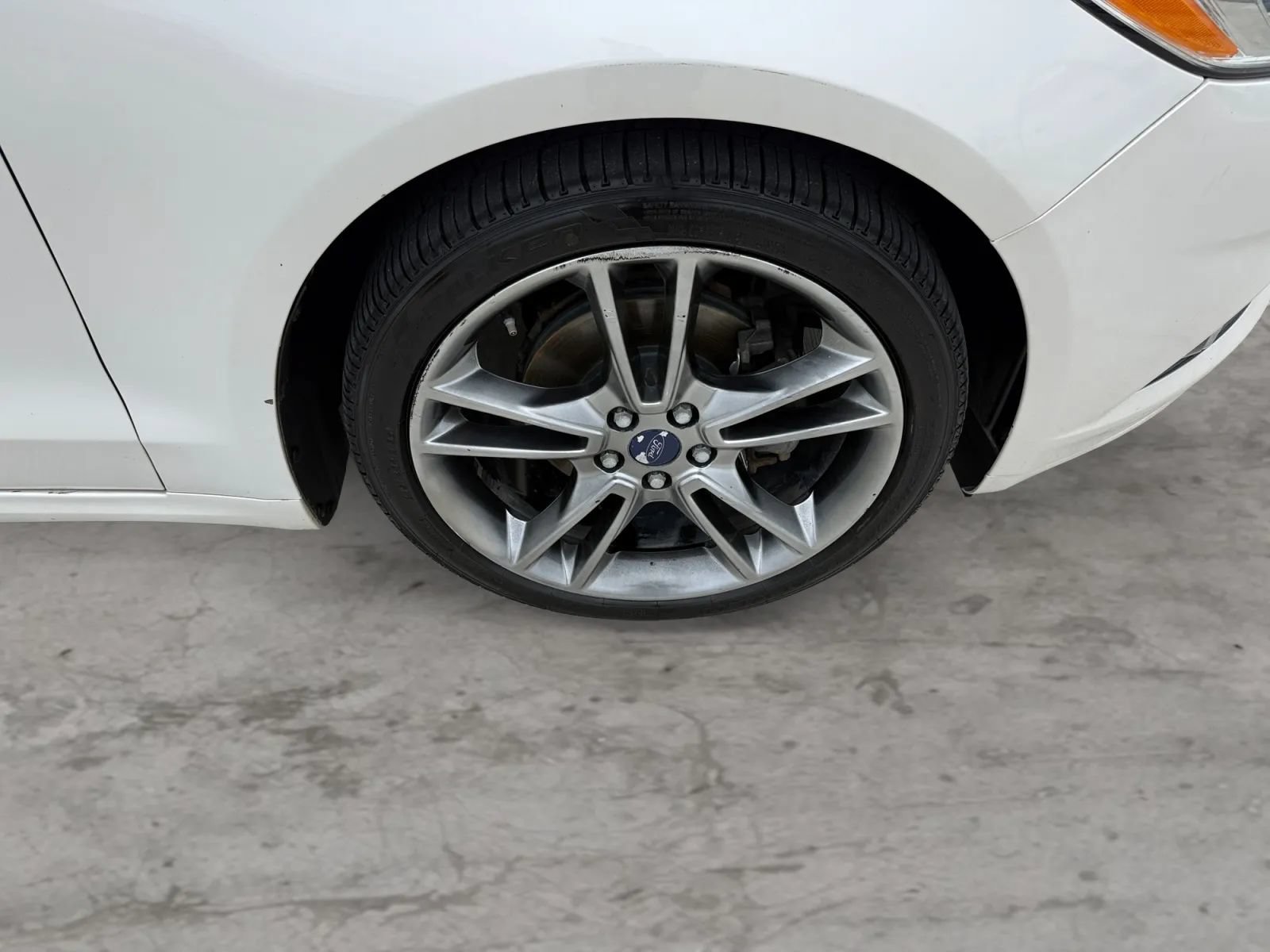 Used 2016 Ford Fusion Titanium FWD image 46