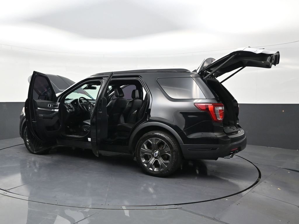 Used 2018 Ford Explorer Sport w/ Equipment Group 401A image 31