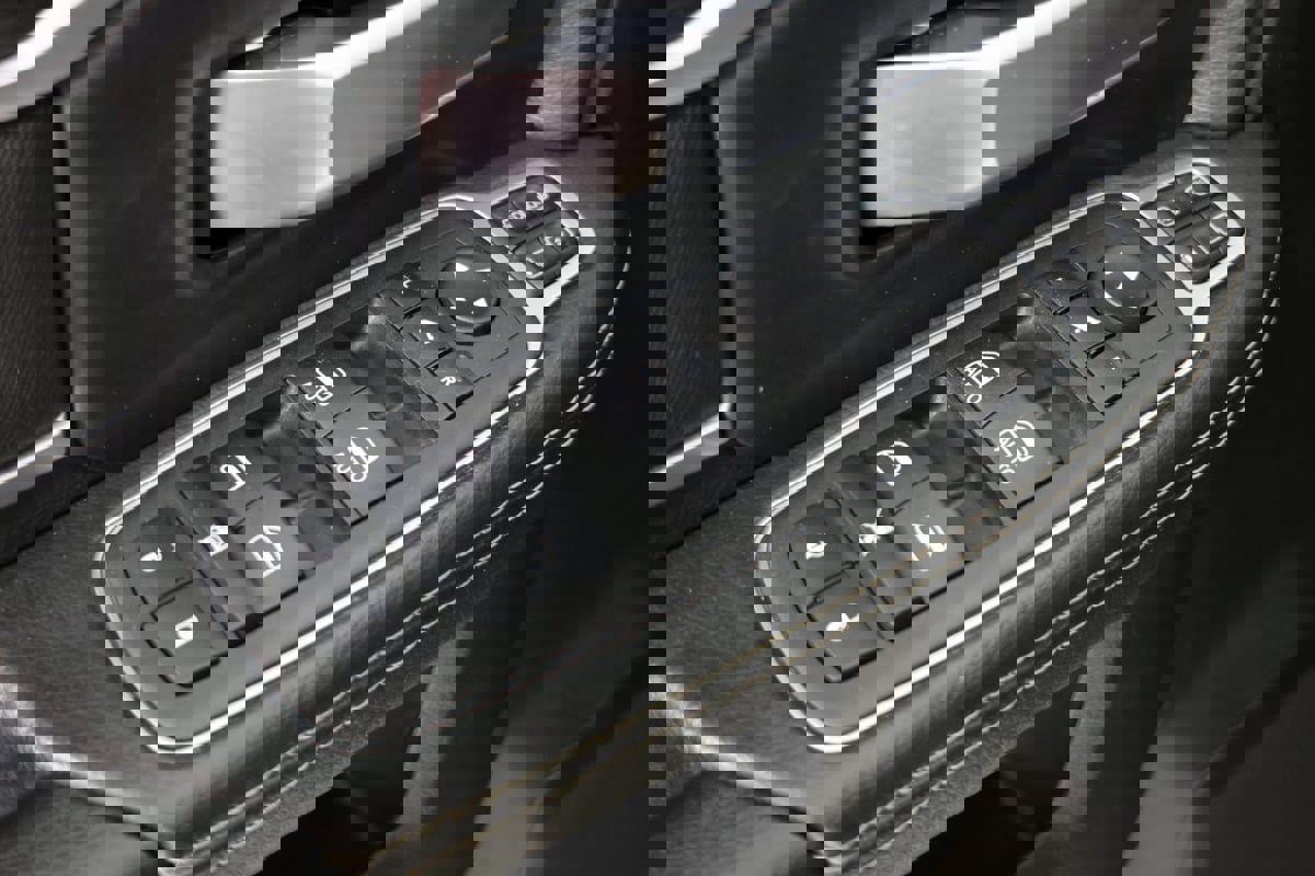 Used 2024 RAM 2500 Big Horn w/ Bed Utility Group image 20