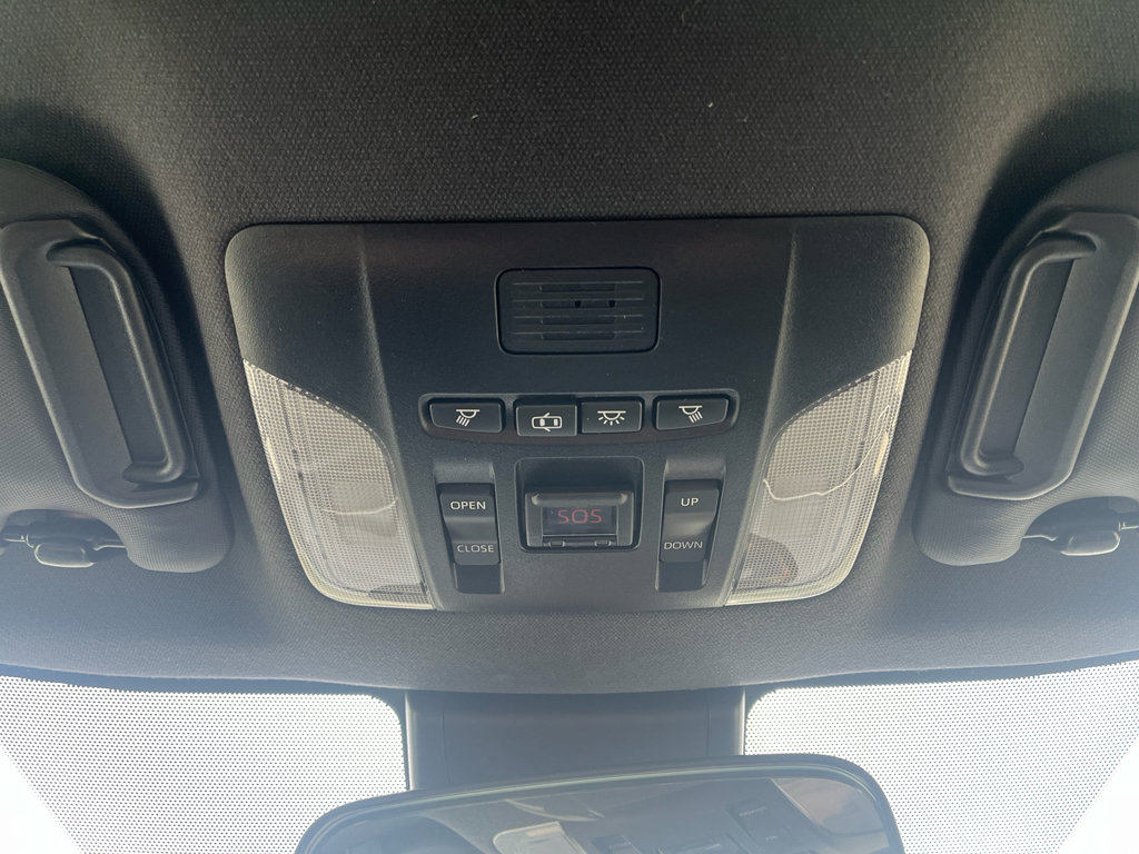 Used 2020 Toyota Corolla XSE image 23