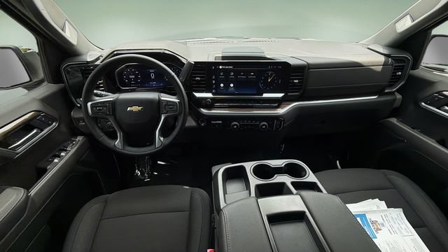 Used 2026 Chevrolet Silverado 1500 LT RWD image 16