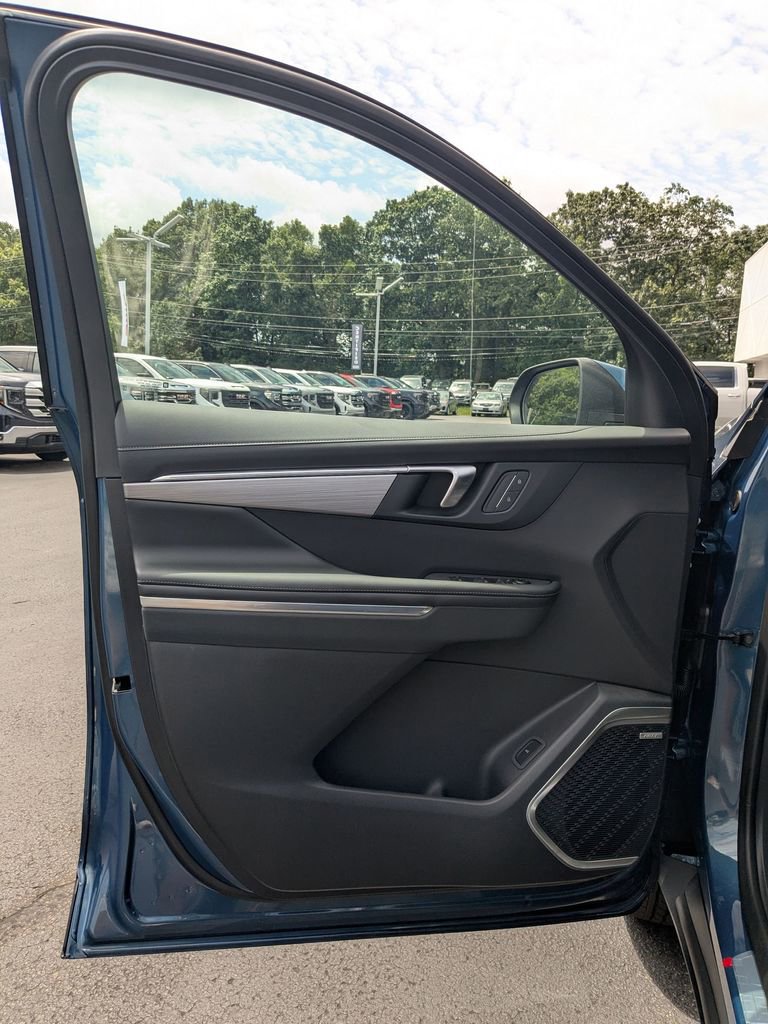 New 2025 Buick Enclave Preferred image 13