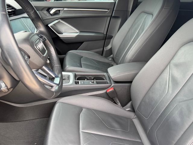 Used 2019 Audi Q3 2.0T Premium image 11