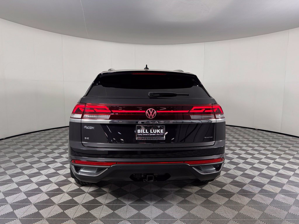 Used 2024 Volkswagen Atlas Cross Sport SE AWD/4WD image 8