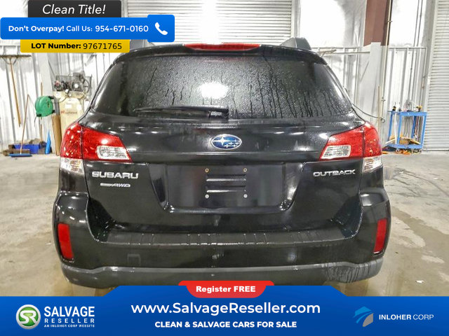 Used 2010 Subaru Outback 2.5i Premium image 8
