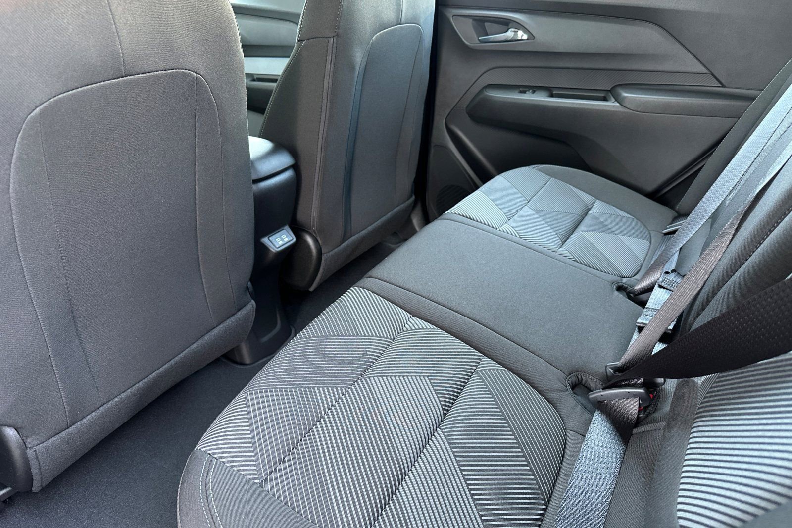 New 2027 Chevrolet Bolt LT w/ Comfort Package image 11