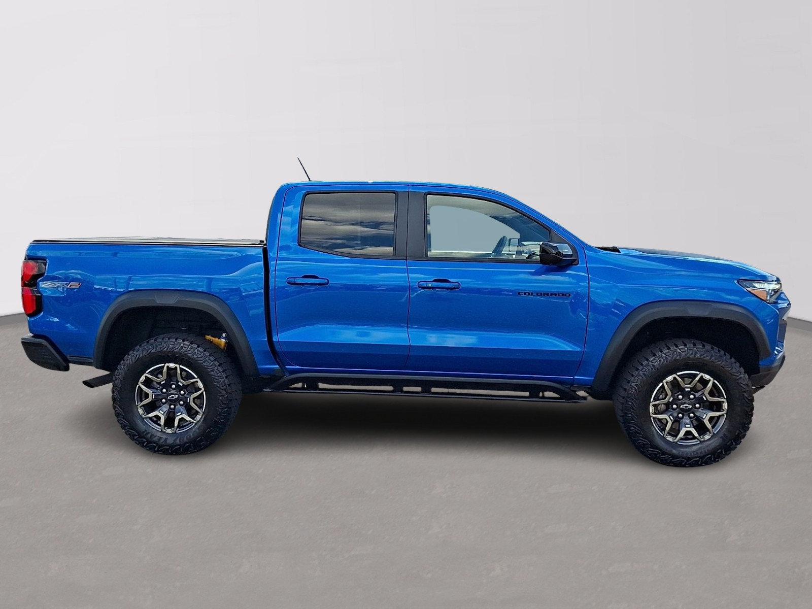 Used 2024 Chevrolet Colorado ZR2 w/ ZR2 Convenience Package III AWD/4WD image 7