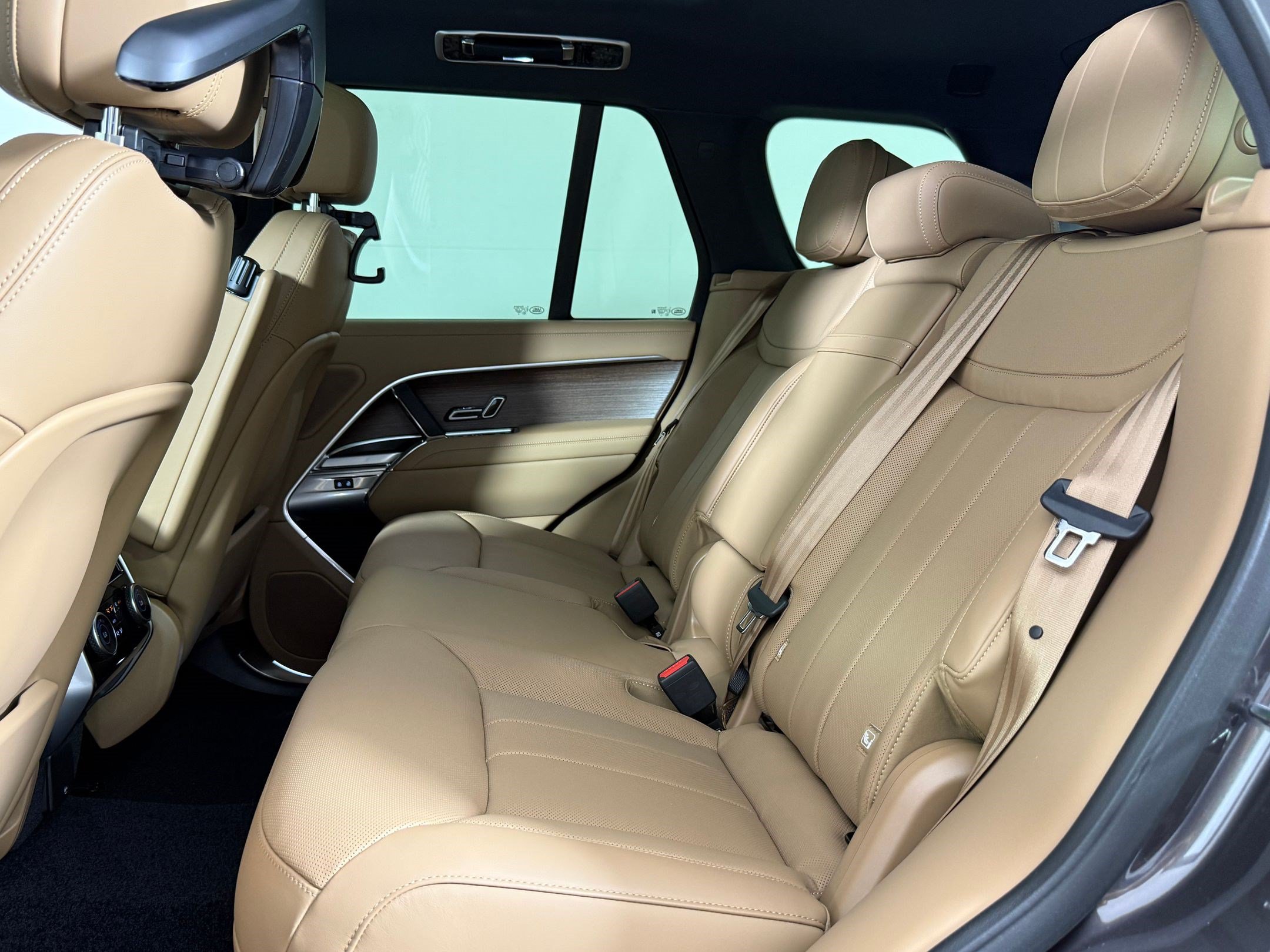 New 2026 Land Rover Range Rover SE AWD/4WD image 22