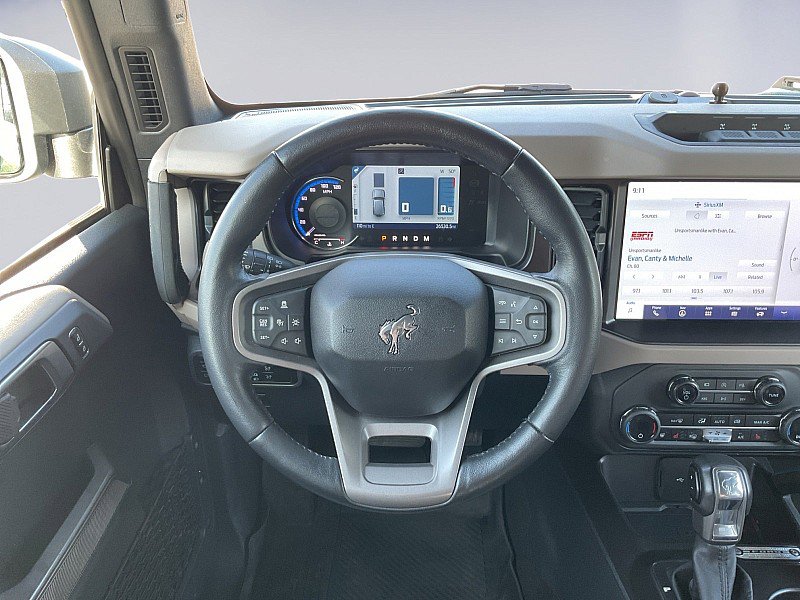 Used 2023 Ford Bronco Wildtrak image 31