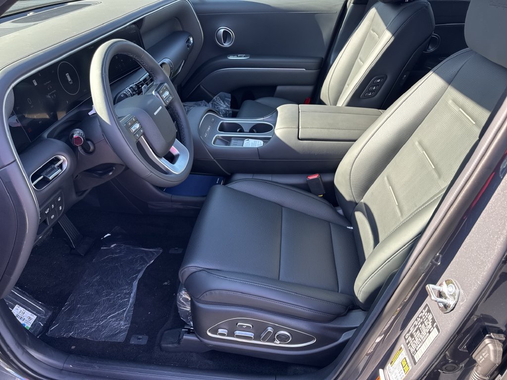 Used 2026 Hyundai Palisade Calligraphy FWD image 9