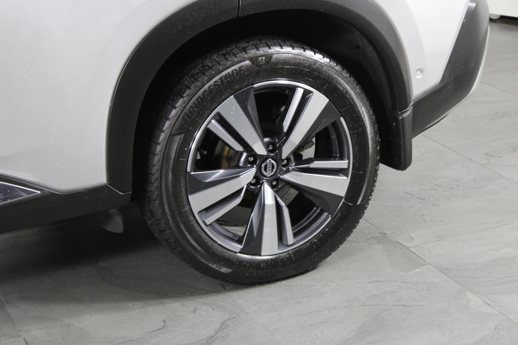 Certified 2021 Nissan Rogue Platinum FWD image 15