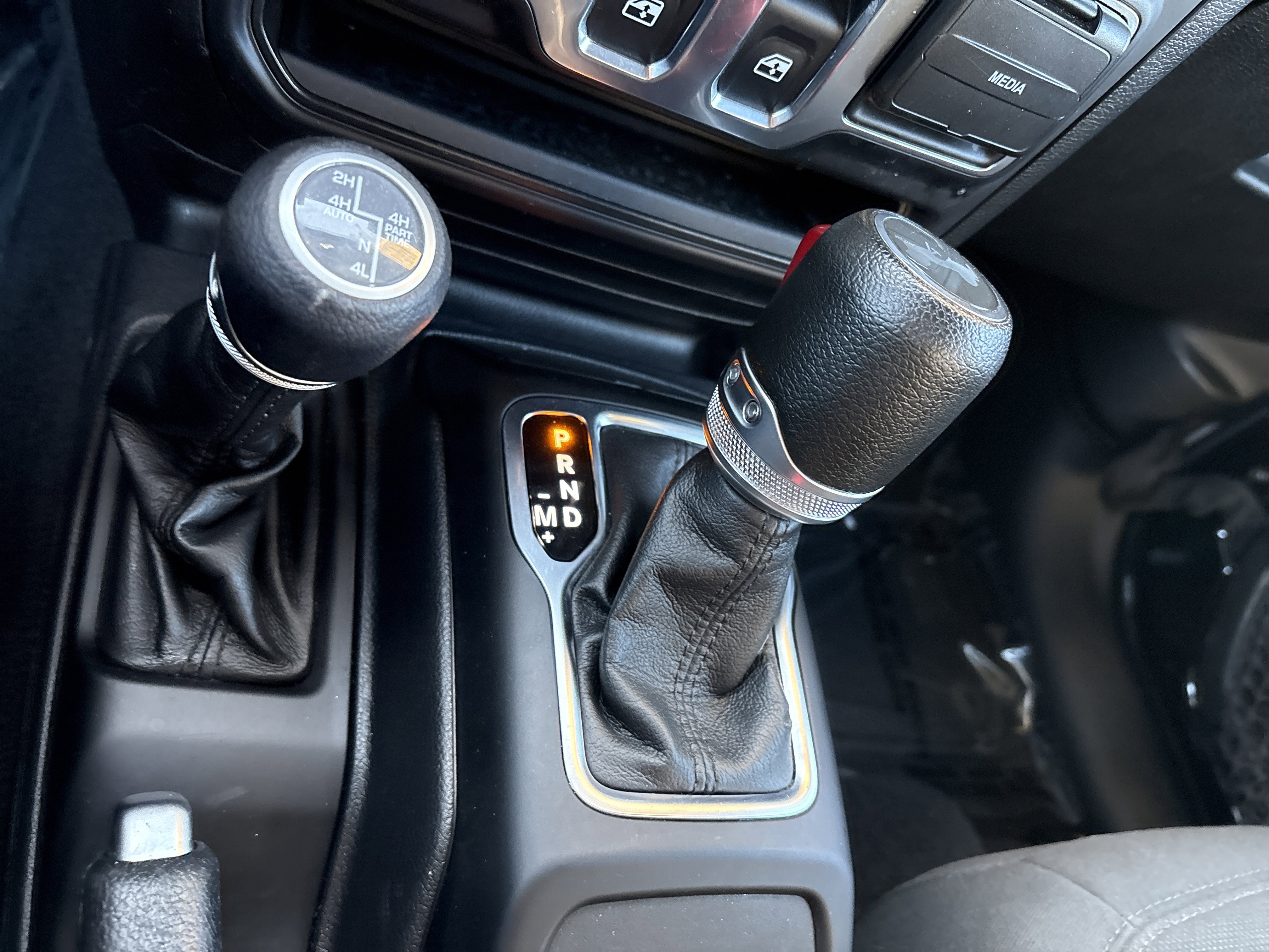 Certified 2023 Jeep Wrangler Sport AWD/4WD image 31