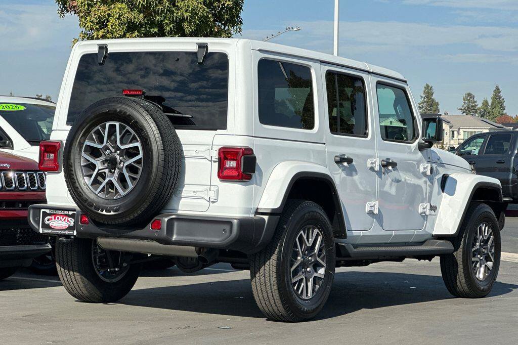 New 2026 Jeep Wrangler Unlimited Sahara AWD/4WD image 4