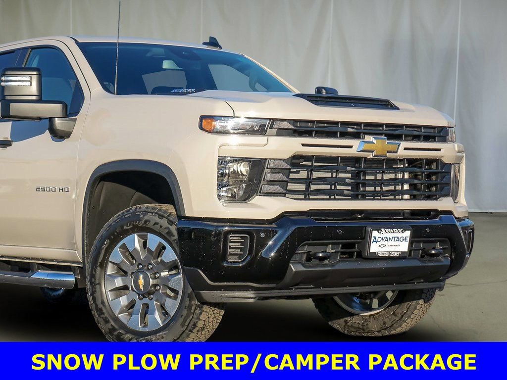 New 2026 Chevrolet Silverado 2500 Custom w/ Custom Value Package video 3