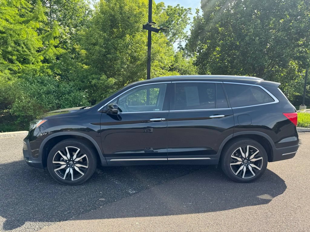 Used 2019 Honda Pilot Touring image 2