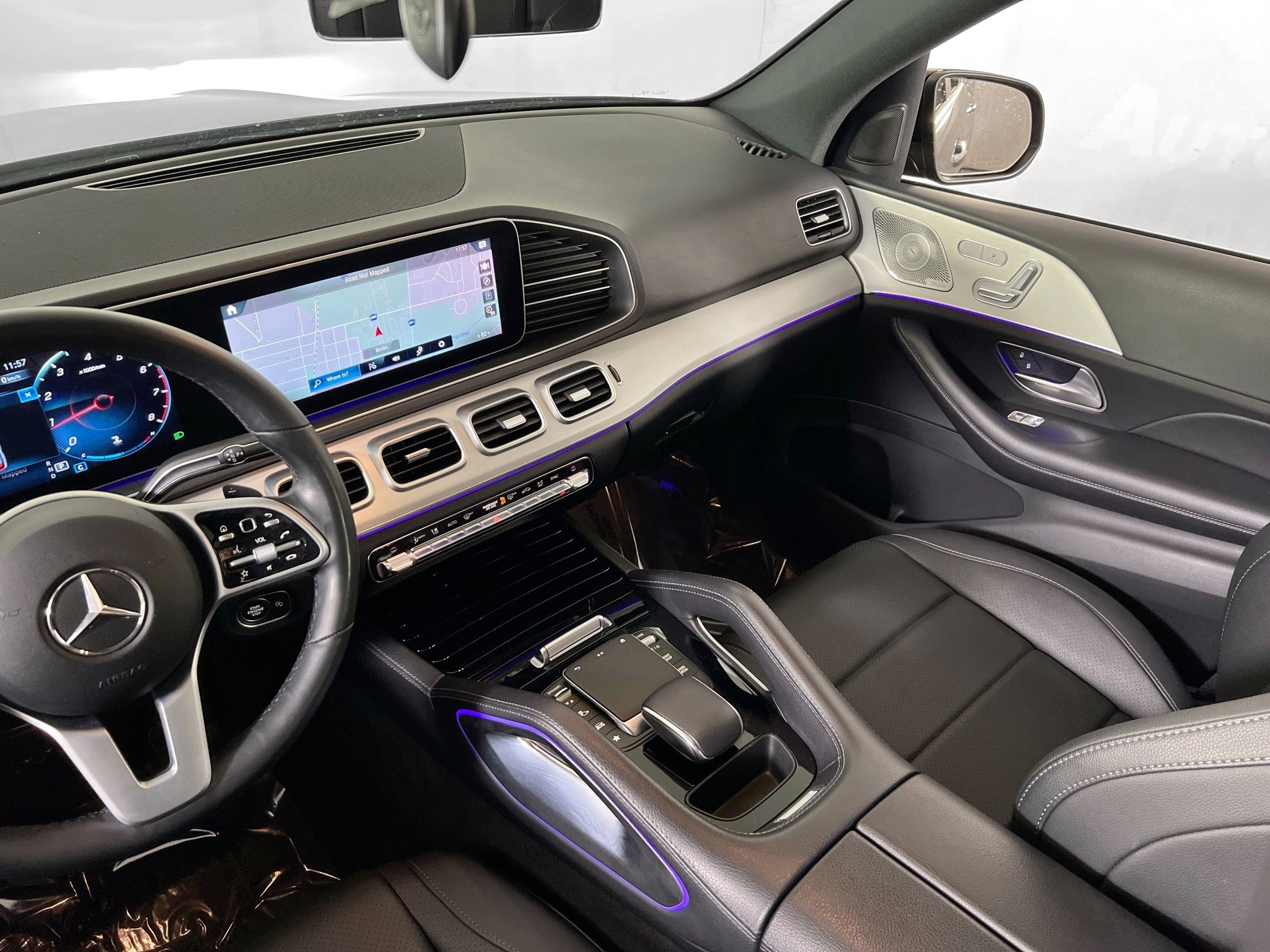 Used 2021 Mercedes-Benz GLE 350 4MATIC image 24