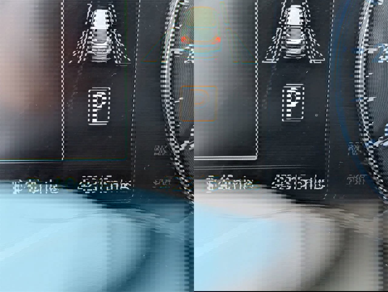 Certified 2023 Nissan Kicks SV image 13