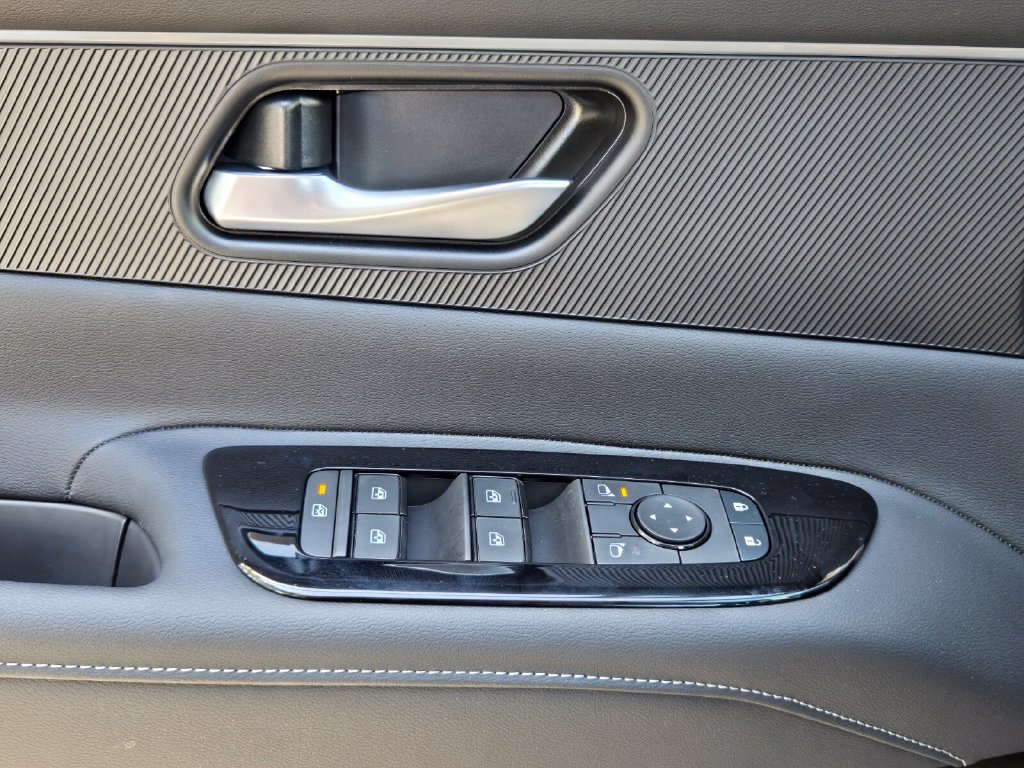 New 2026 Nissan Murano SV AWD/4WD image 18