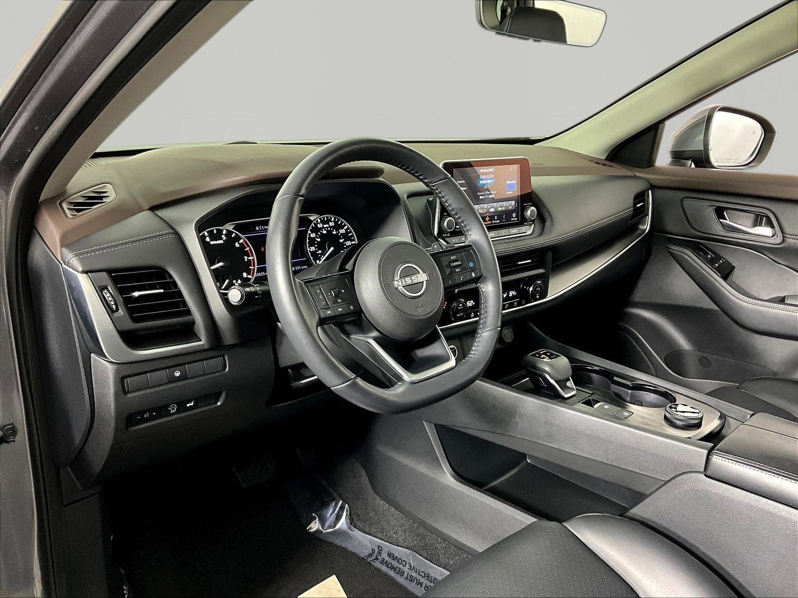 Certified 2023 Nissan Rogue SV w/ SV Premium B Package AWD/4WD image 17