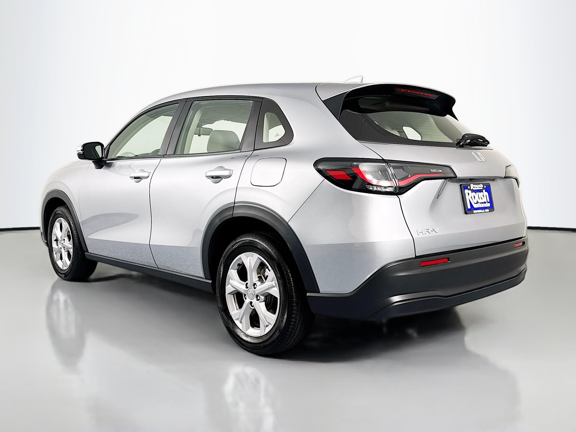 Certified 2025 Honda HR-V LX image 7