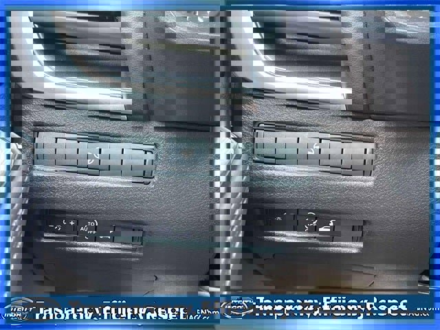 Certified 2025 Nissan Rogue SV w/ SV Premium Package image 21