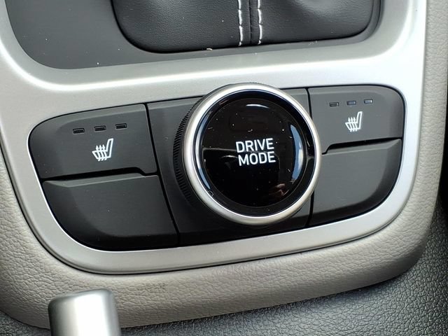 New 2026 Hyundai Venue SEL FWD image 10