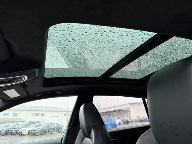 Used 2020 Audi RS Q8 w/ Carbon Optic Package image 32