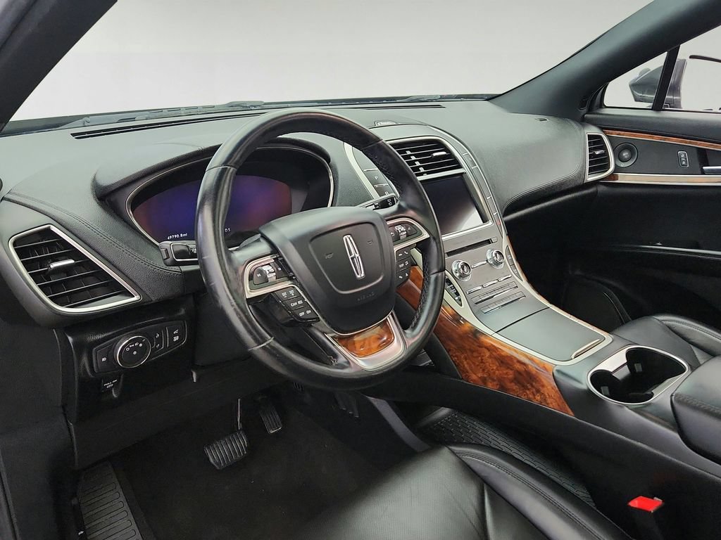 Used 2020 Lincoln Nautilus Reserve w/ Cargo Utility Package AWD/4WD image 9