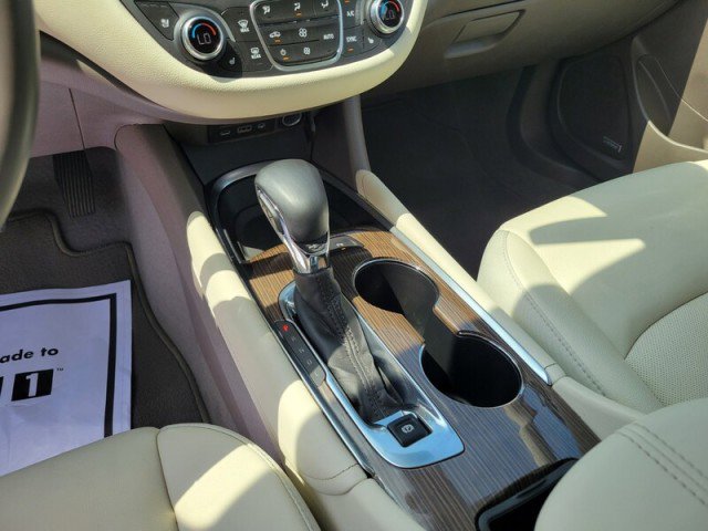 Used 2024 Chevrolet Malibu LT image 16