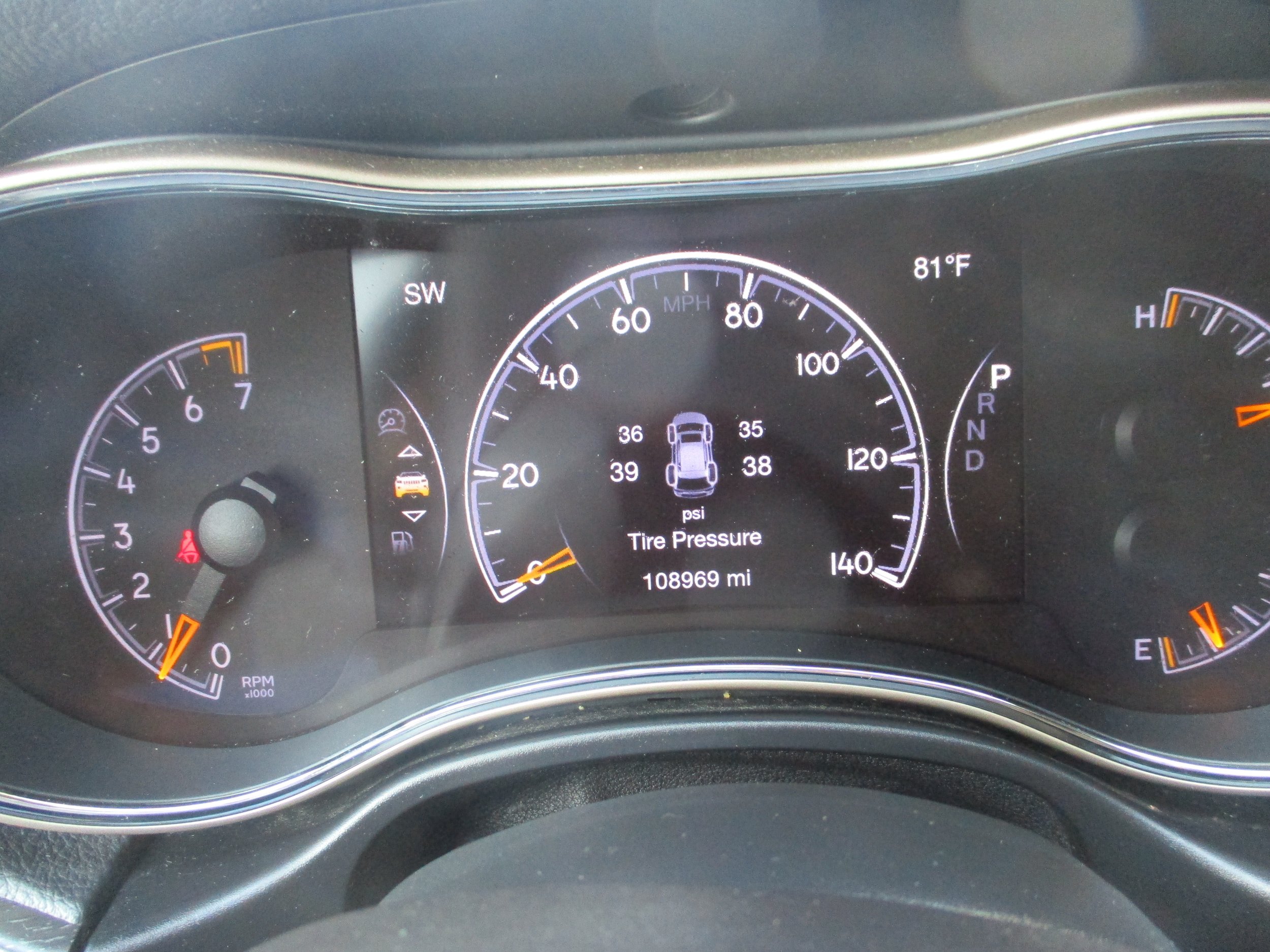 Used 2017 Jeep Grand Cherokee Limited RWD image 19