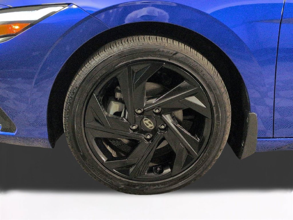 Used 2026 Hyundai Elantra SEL Sport Premium FWD image 13