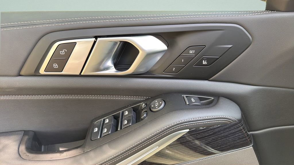 New 2026 BMW X5 xDrive40i image 8