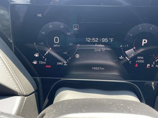 Used 2025 GMC Yukon XL Elevation AWD/4WD image 22