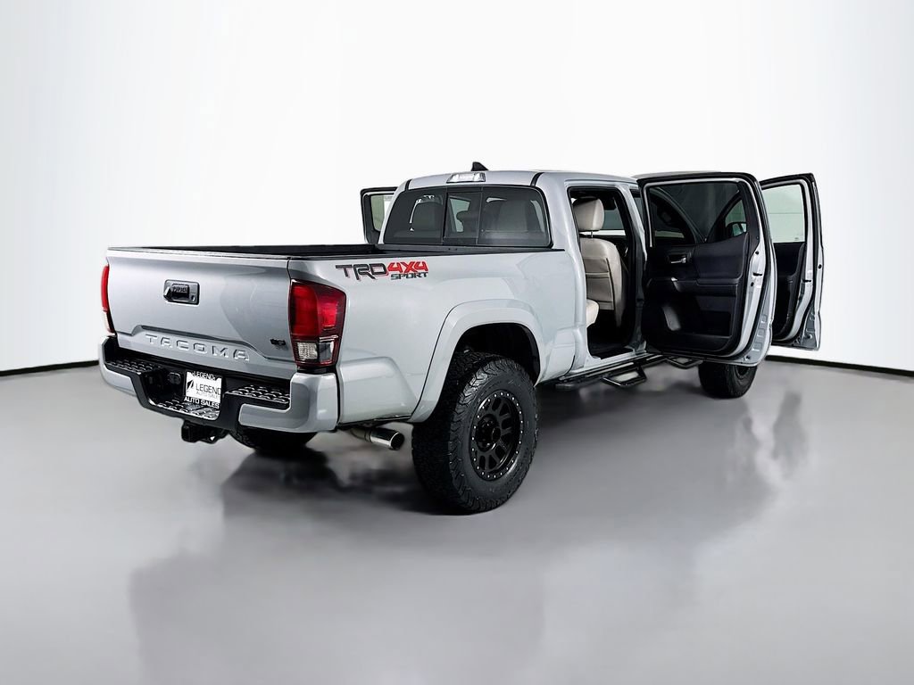 Used 2019 Toyota Tacoma TRD Sport w/ Exterior Package AWD/4WD image 21