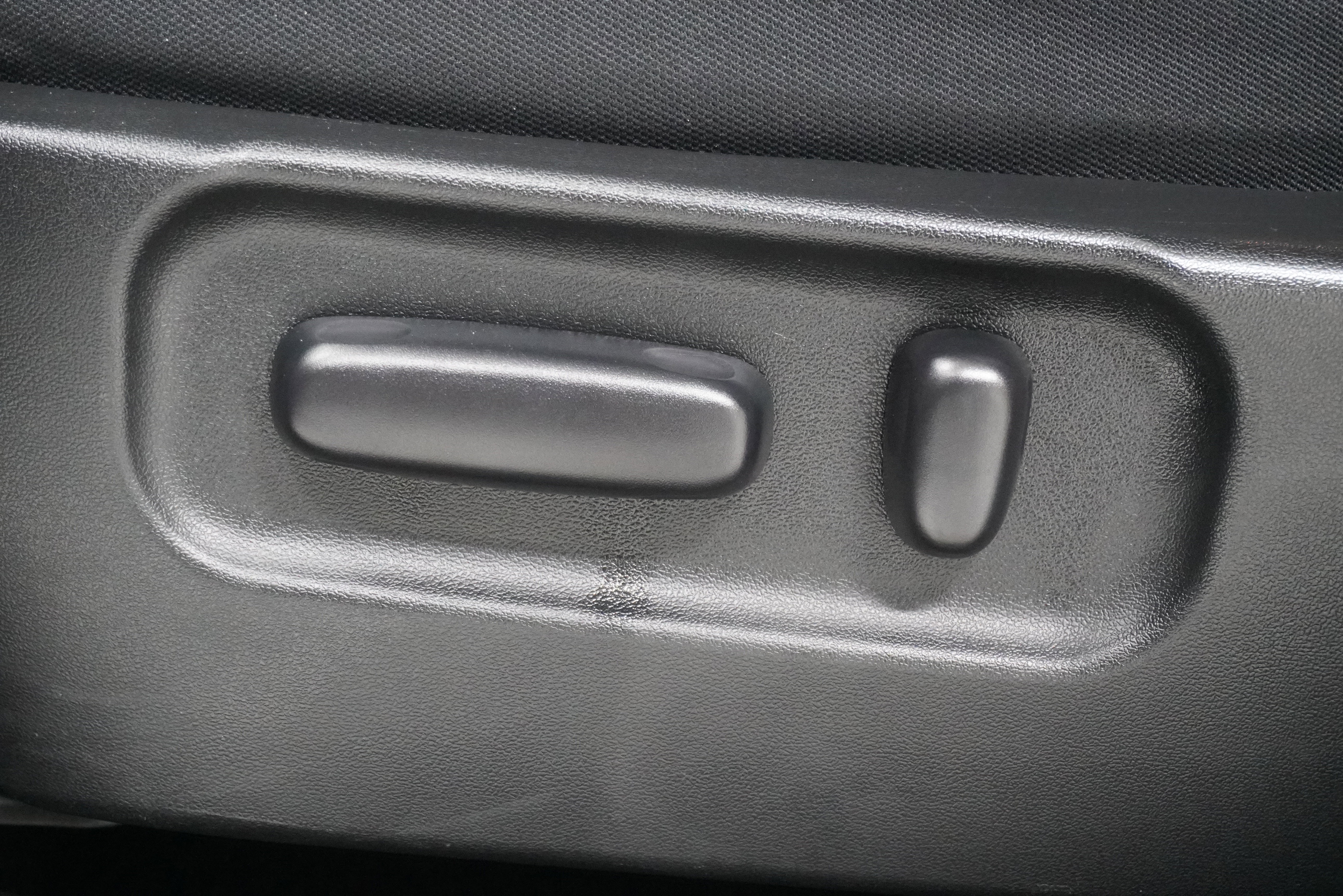 Used 2021 Toyota Tacoma TRD Off-Road image 15