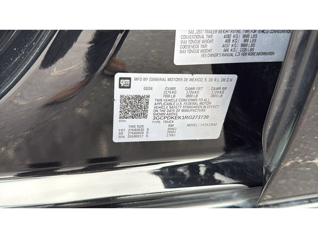 Used 2024 Chevrolet Silverado 1500 LT AWD/4WD image 32