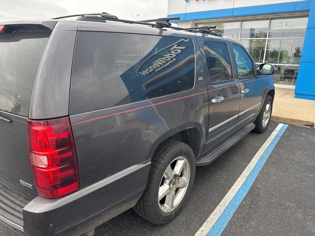 Used 2011 Chevrolet Suburban LTZ AWD/4WD image 9